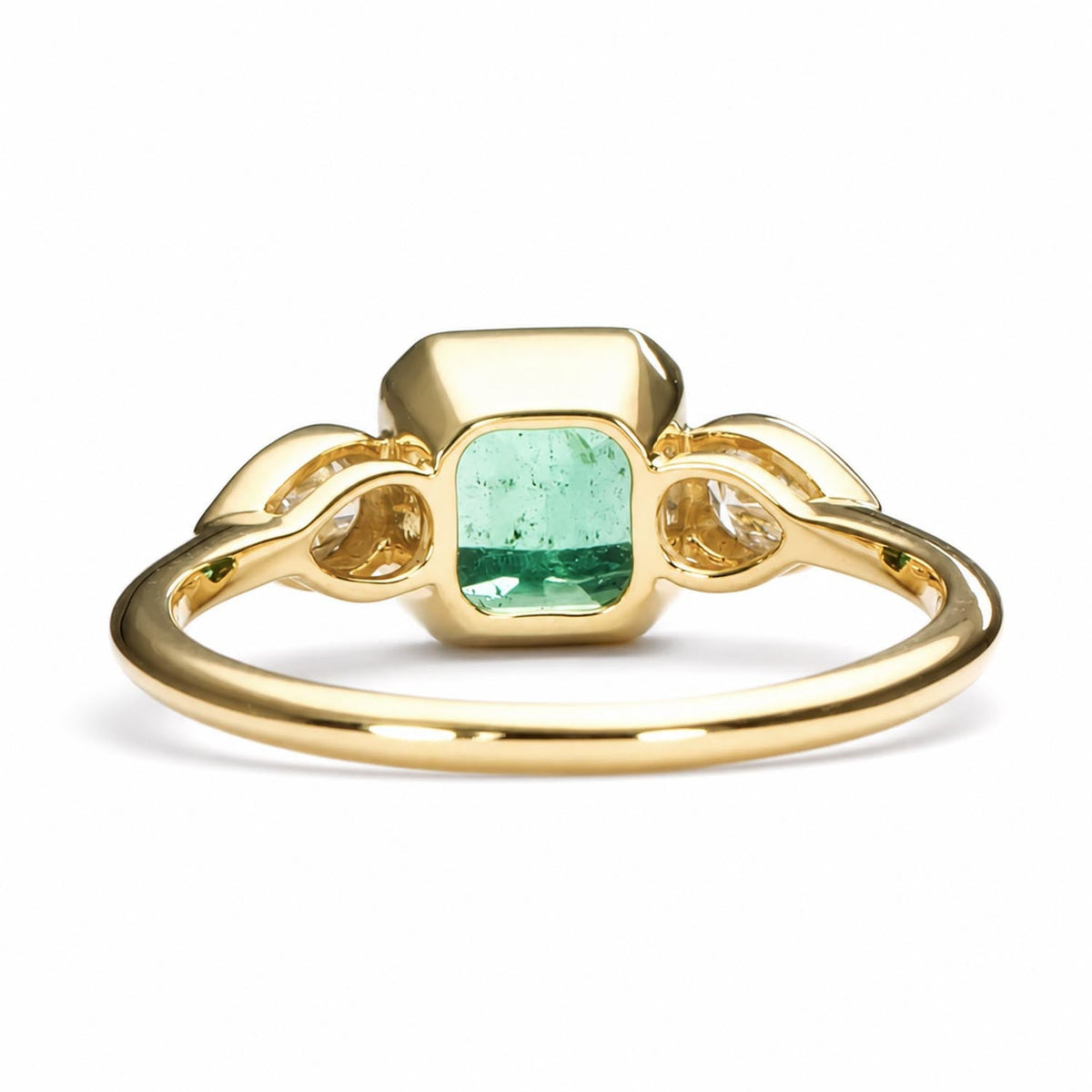 Colombian Emerald Ring in 18K Yellow Gold with Pear Shape Diamonds