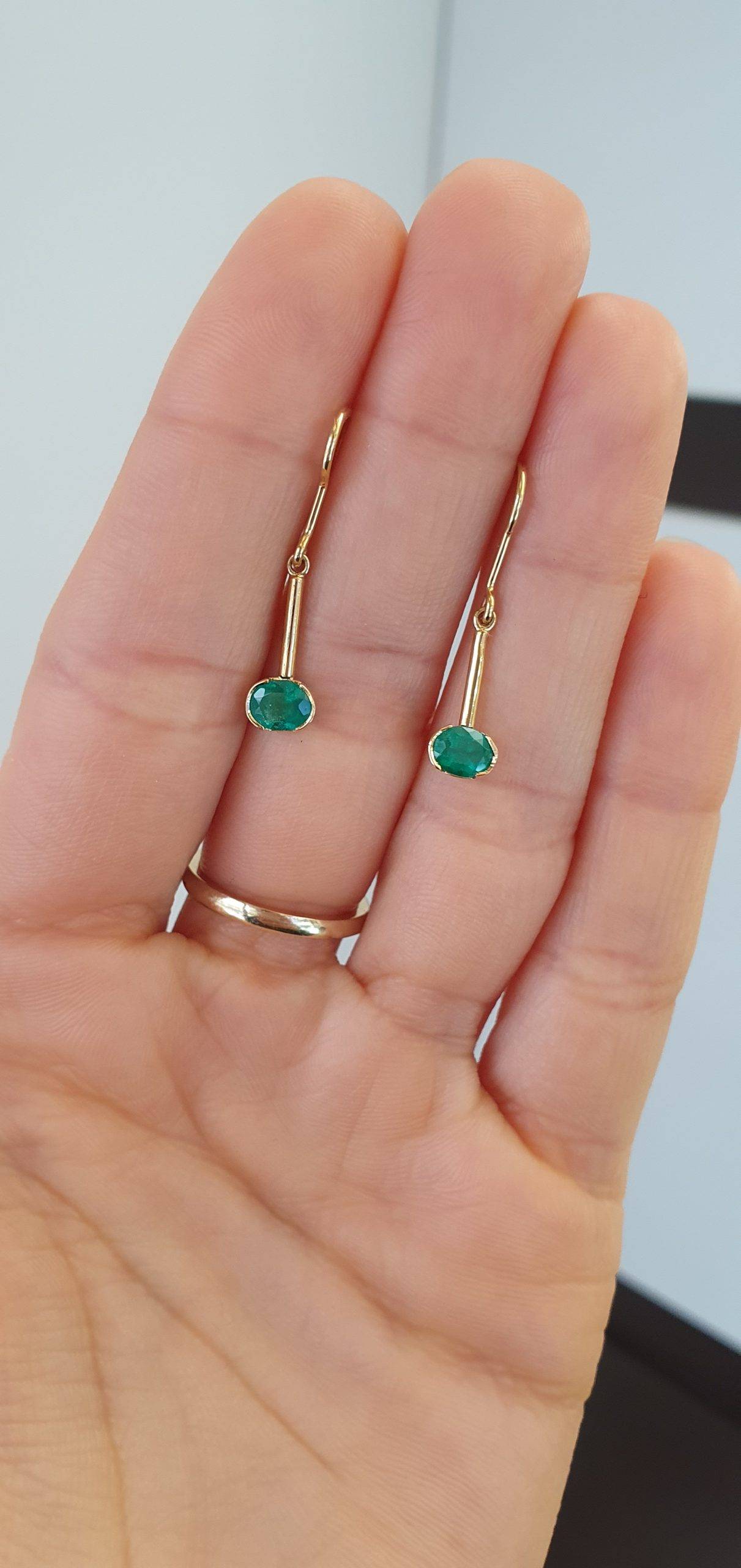 Dangling Emerald Earrings| Colombian Emerald Earrings in 18K Gold