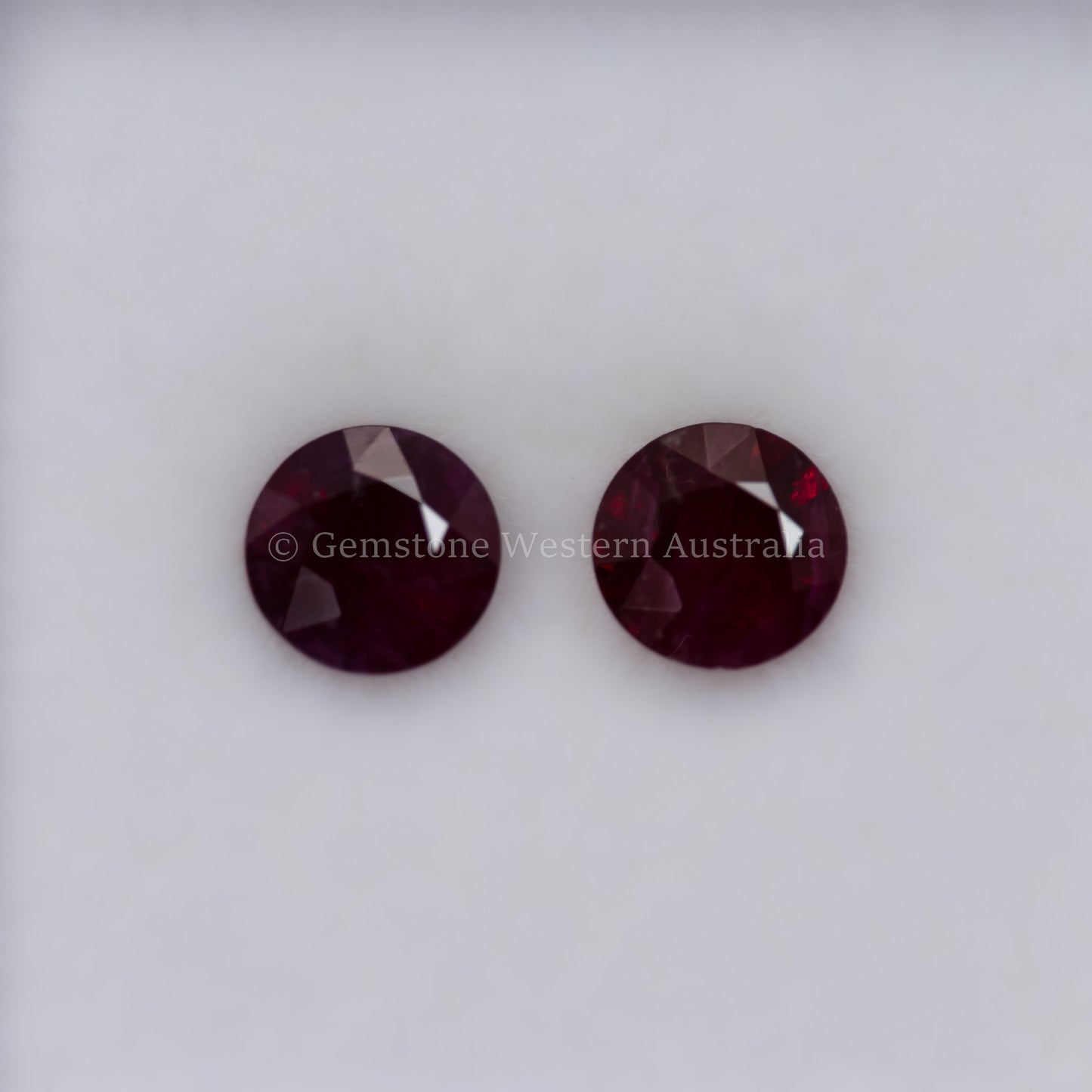 1.01 CT NATURAL RUBY PAIR - ROUND CUT