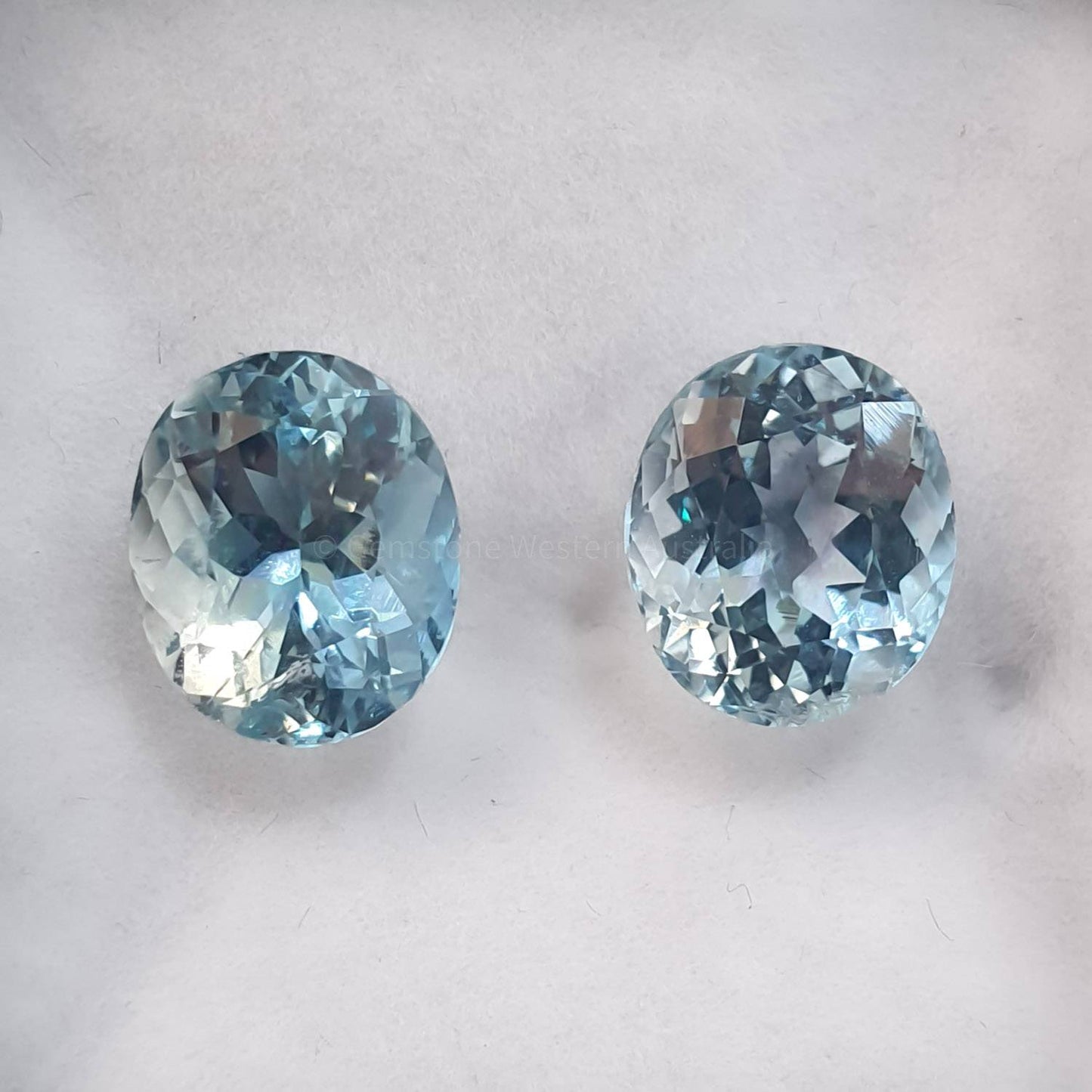 4.72 ct Natural Aquamarine Oval Loose Gemstones Pair