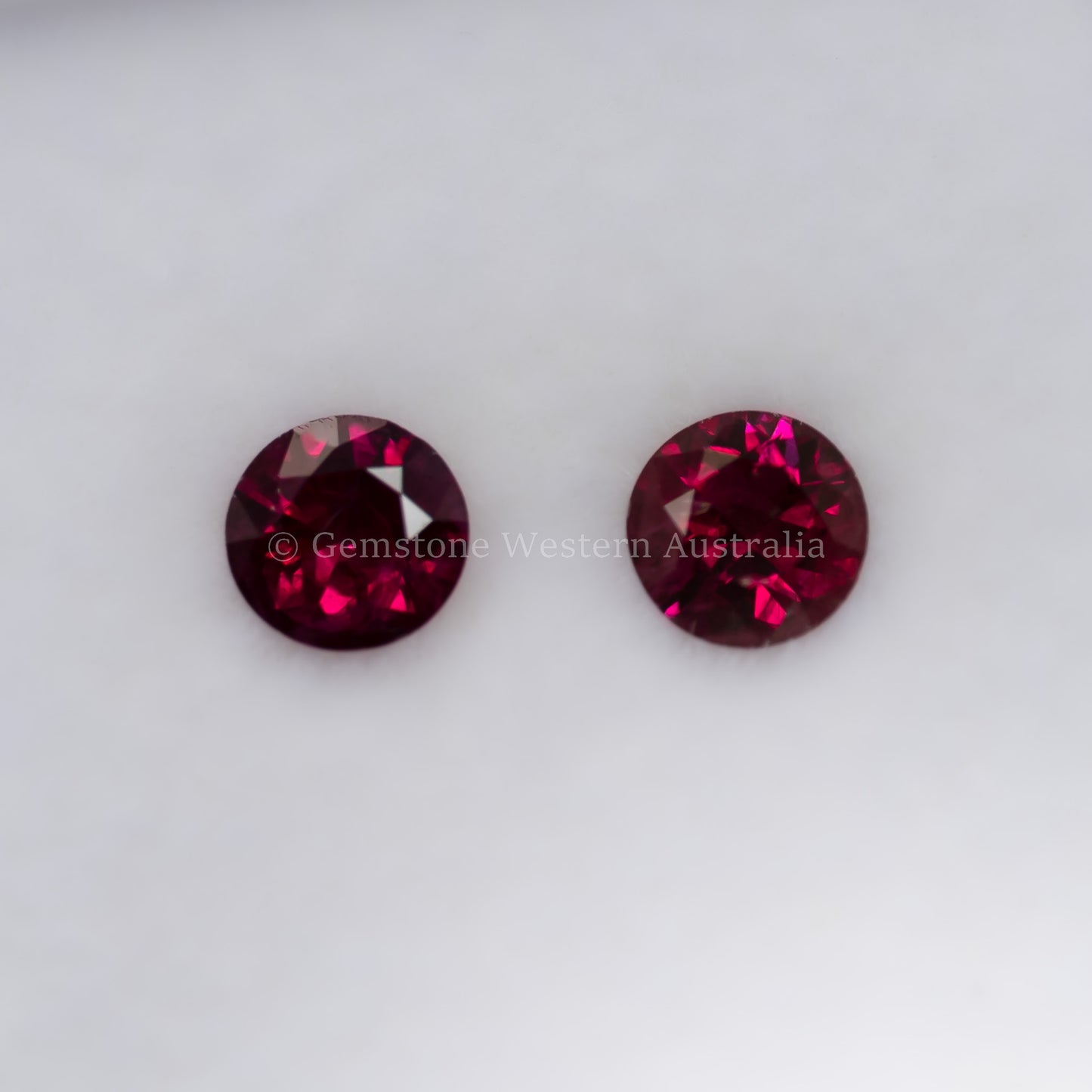 0.48 CT NATURAL RUBY PAIR - ROUND CUT