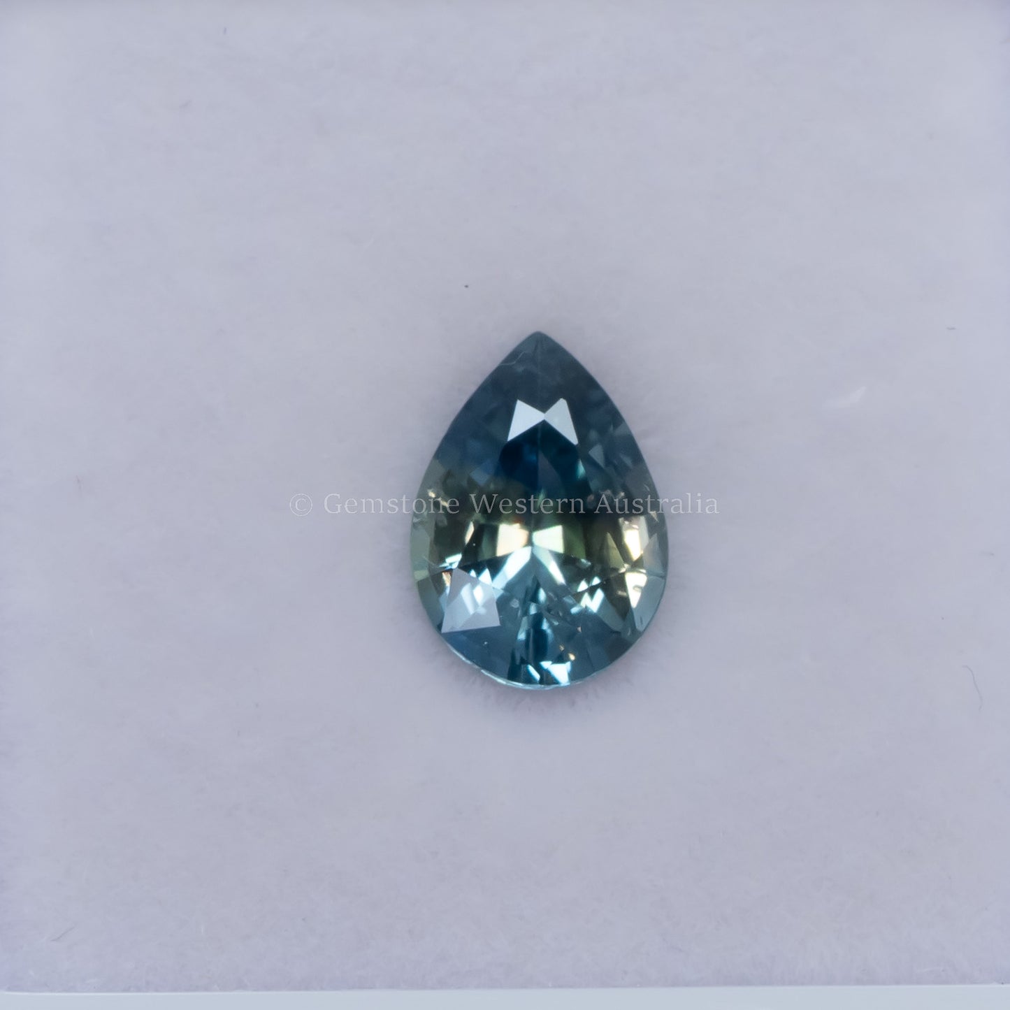 0.99 CT NATURAL UNHEATED TEAL SAPPHIRE - PEAR CUT