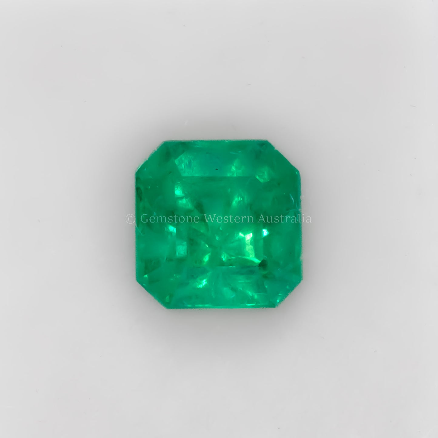 2.03 CT NATURAL COLOMBIAN EMERALD - EMERALD CUT