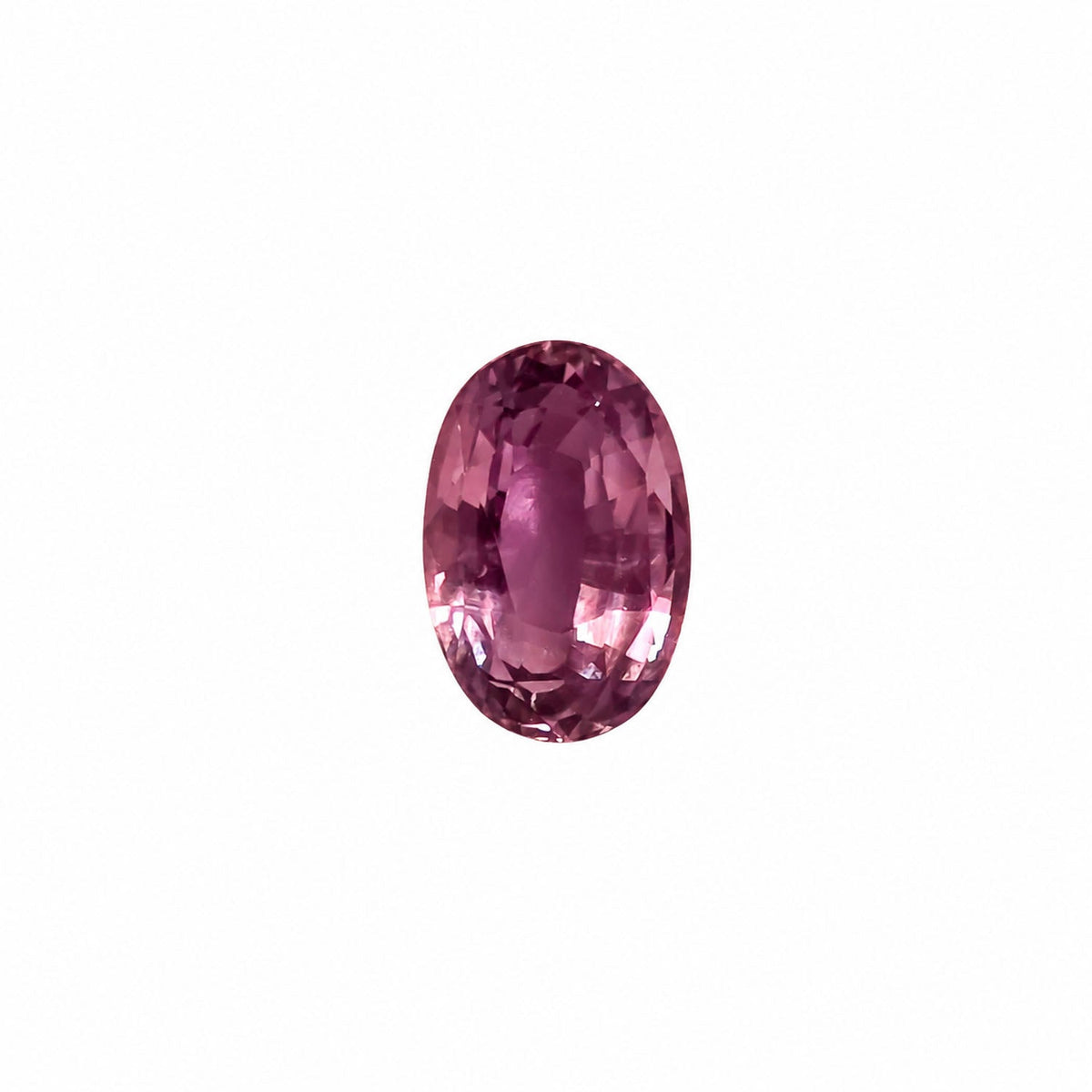 1.04 ct alexandrite under warm light showing its colour change