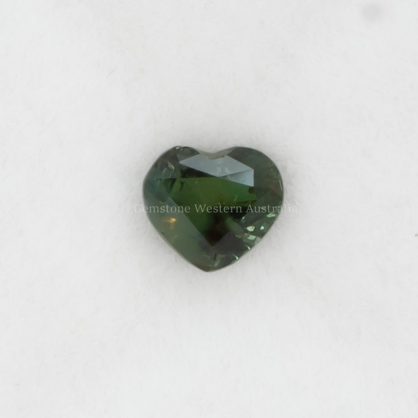 0.58 CT NATURAL ALEXANDRITE - HEART CUT