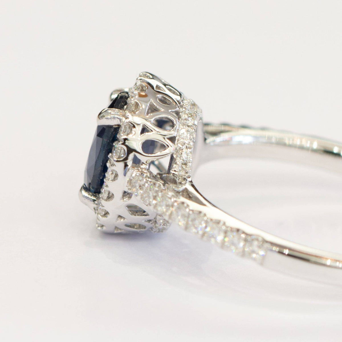 Natural Blue Sapphire and Diamond Halo Ring 18K Gold