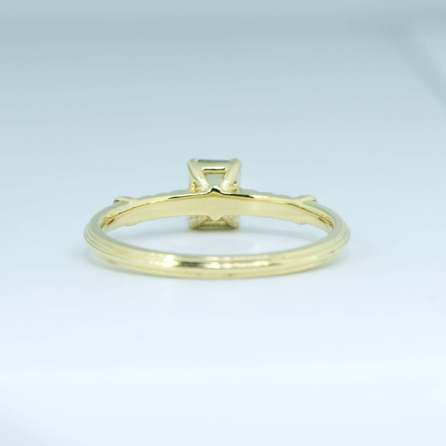 Natural Alexandrite Solitaire Ring with Accent Diamonds