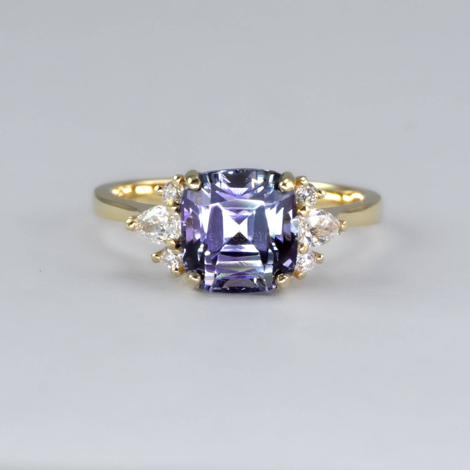 Purchase Natural Tanzanite And Diamonds Ring In 18K Yellow Gold