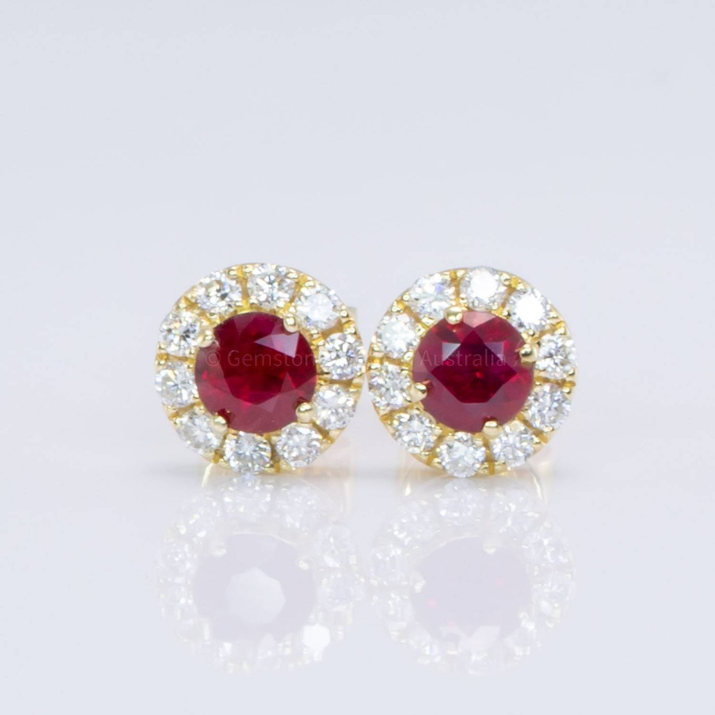0.84 Carat Natural Ruby Stud Earrings in 18K Yellow Gold