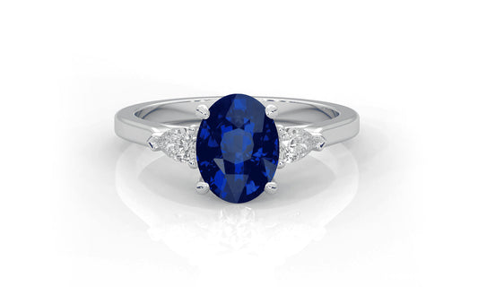 Why Sapphire Engagement Rings Are Trending