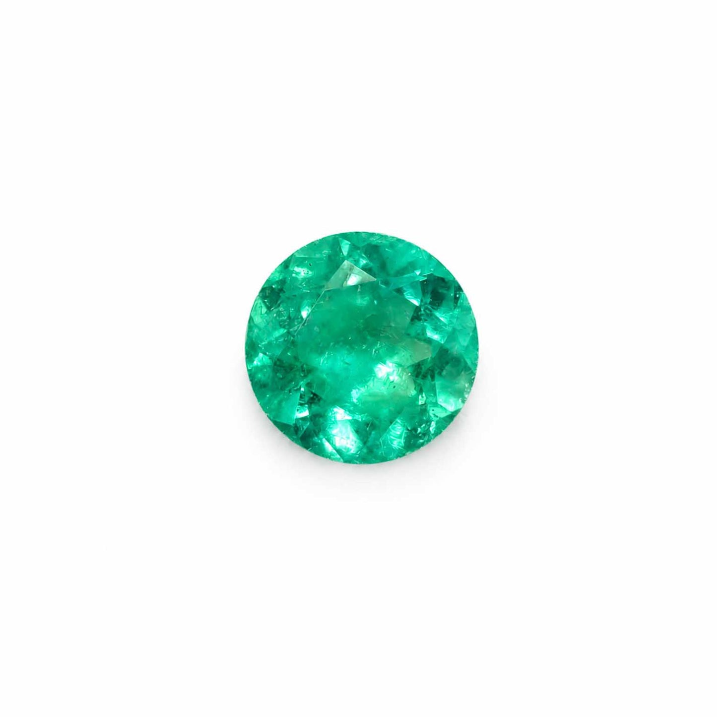 front view of 1.51CT Natural Colombian Emerald – Round Cut Vivid Green Gemstone in white background