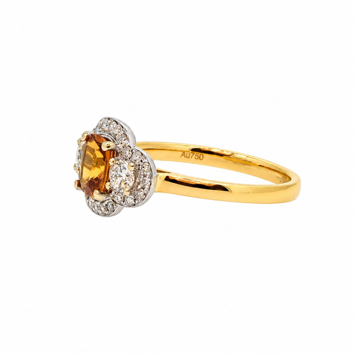 Side profile of the ring showing the Au750 hallmark on the band