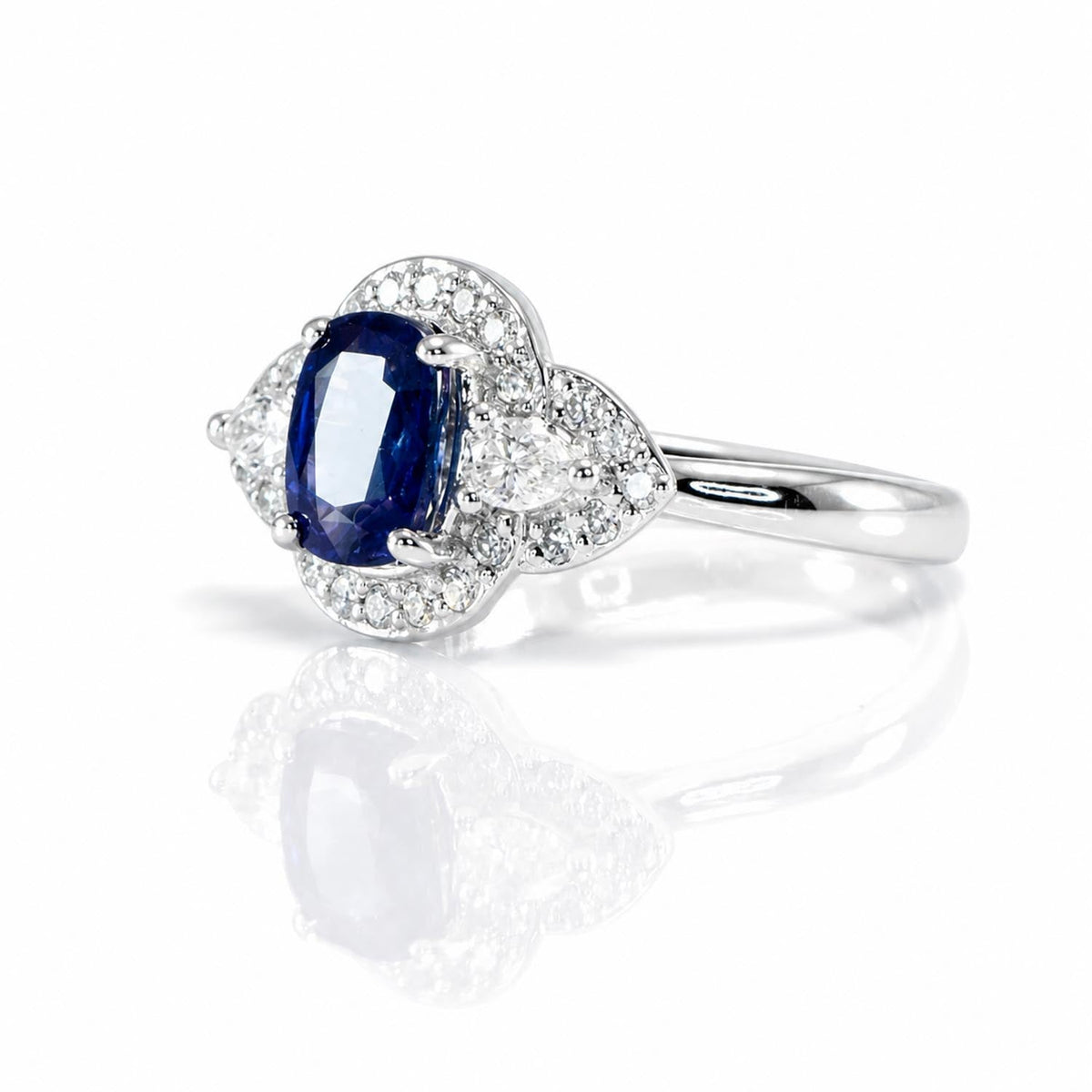 Natural Blue Sapphire and Diamonds Cluster Ring – side view