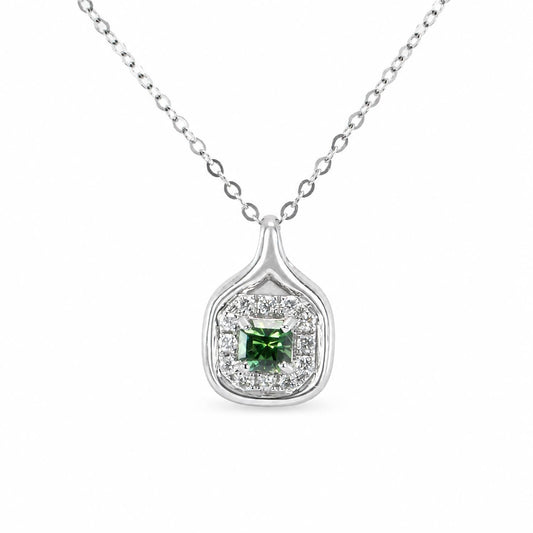 18K White Gold Alexandrite Pendant – front view