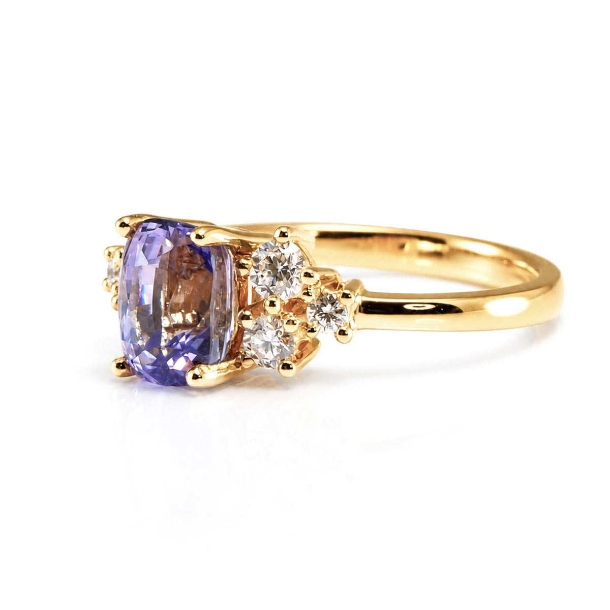 2.56ct Unheated Violet Sapphire Ring – side view