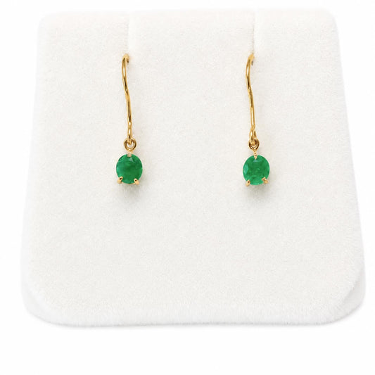 Dangling Oval Emerald Earrings – detail view