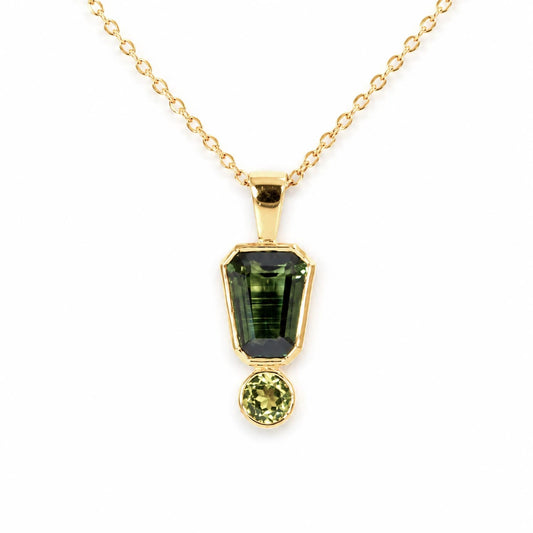 Australian Sapphire Pendant in 18K Yellow Gold