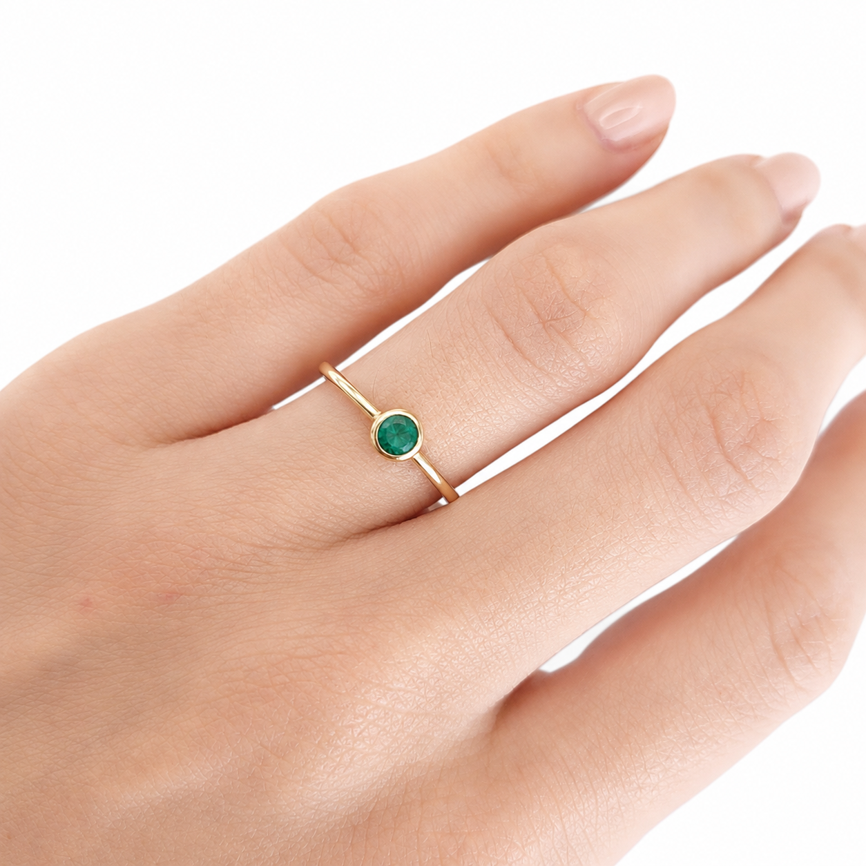 Petite 9K Yellow Gold Ring with Natural Colombian Emerald – side view