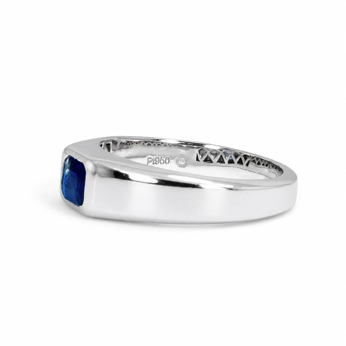 Platinum Men's Ring with Bezel-Set Blue Sapphire