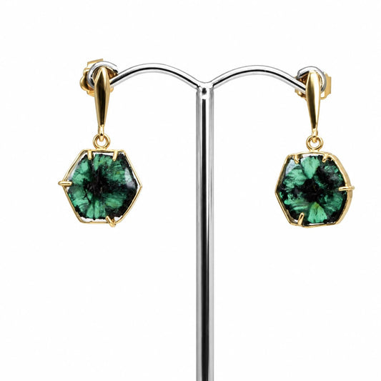 Dangling earrings with natural Colombian trapiche emeralds in 18K yellow gold