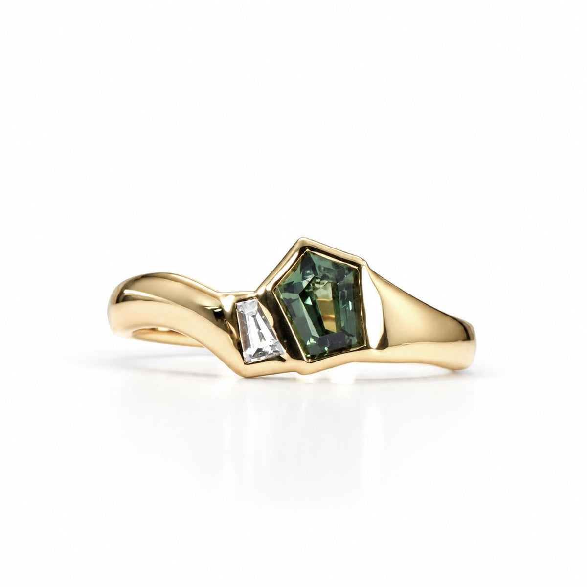 Pentagonal teal sapphire and diamond ring in gold