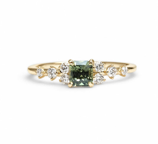 Natural octagon cut alexandrite ring 0.53ct with diamond accents in 18K yellow gold