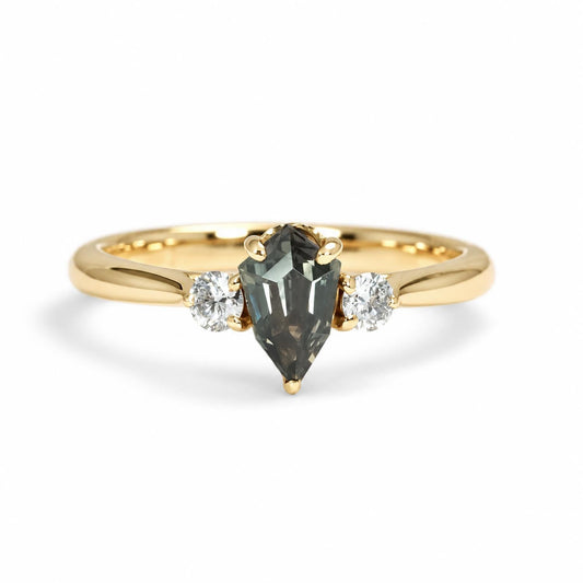 Shield cut teal sapphire and diamond ring 0.80ct in 18K rose gold