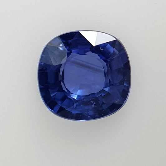 0.67 Carats Blue Sapphire Cushion Shape