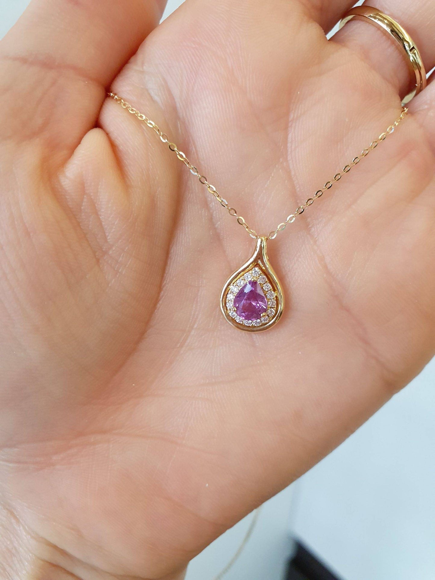 1.0 Carat Pink Sapphire and Diamonds Pendant | Natural Pink Sapphire Halo Pendant in 18K Gold