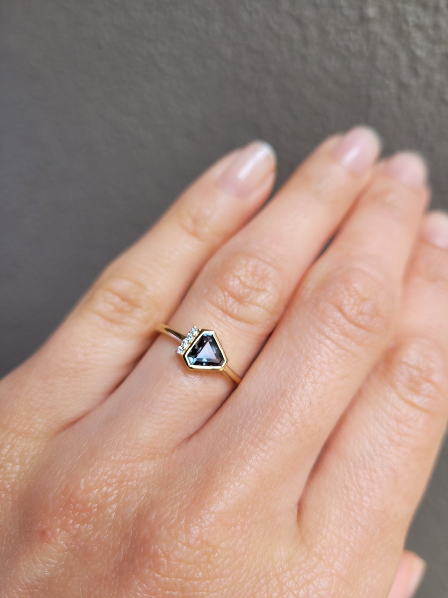 Asymmetrical Sapphire and Diamond Ring in 18K Yellow Gold