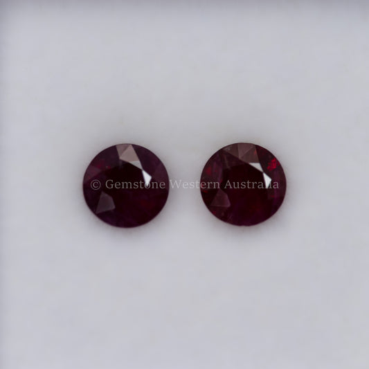 1.01 CT NATURAL RUBY PAIR - ROUND CUT