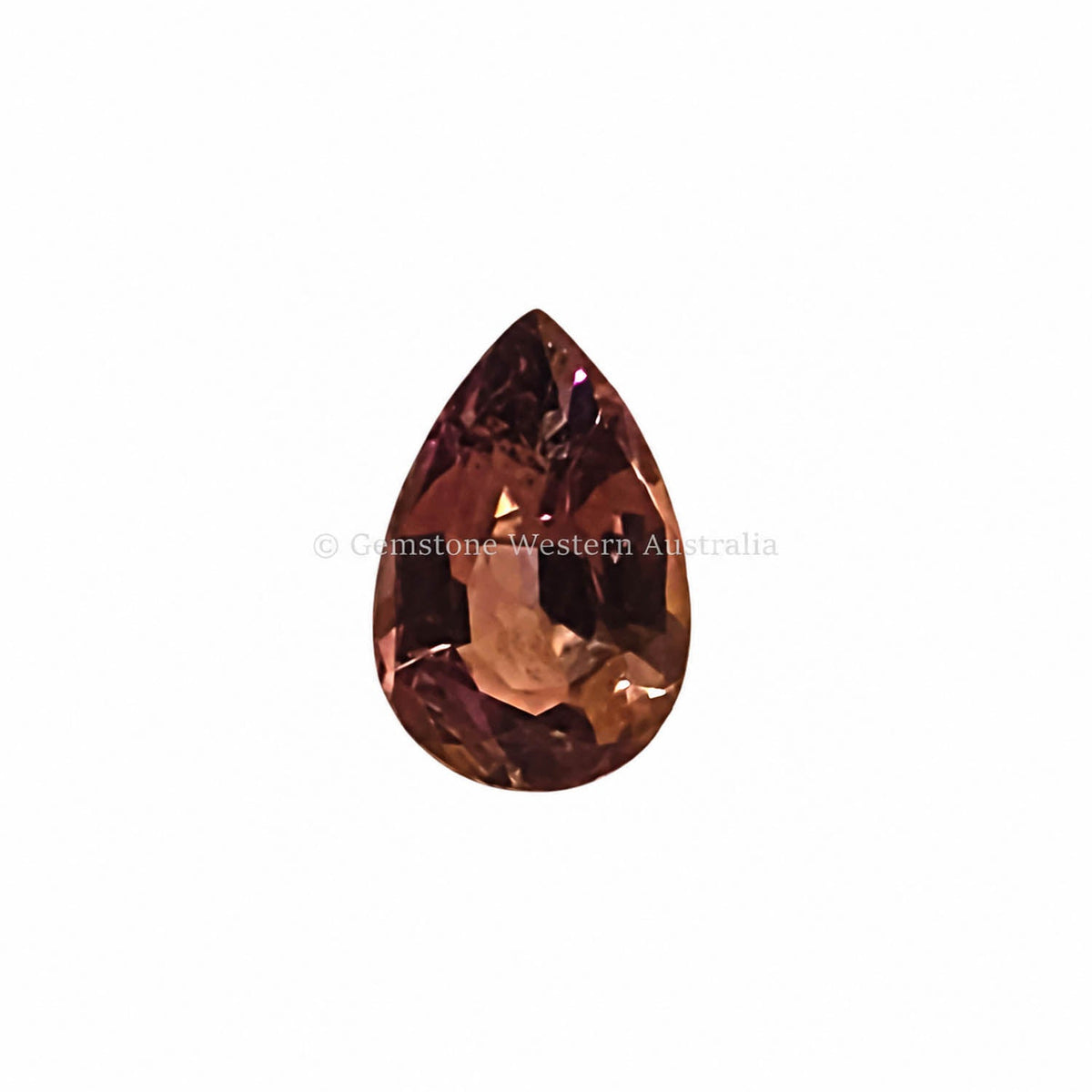 1.59 ct alexandrite under warm light showing its colour change