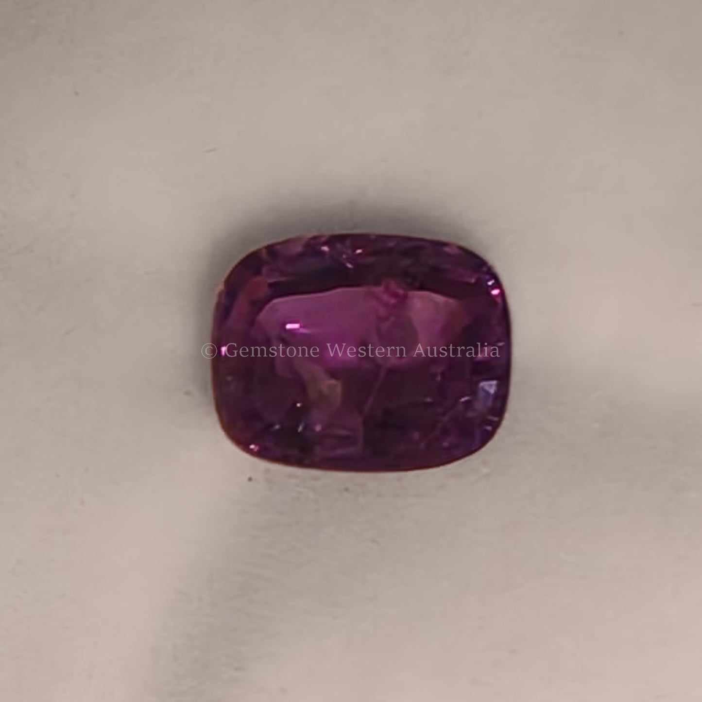 1.33 CT NATURAL ALEXANDRITE -  RECTANGULAR CUSHION CUT