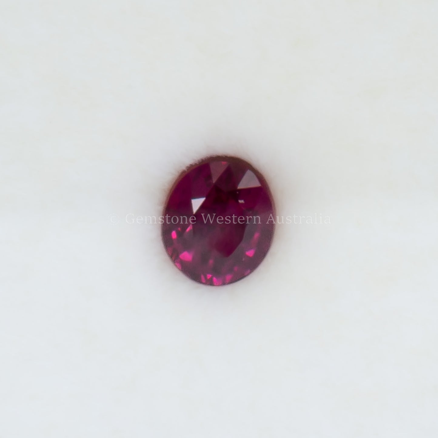 0.55 CT NATURAL UNHEATED RUBY - OVAL CUT
