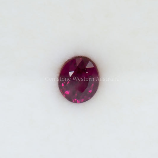 0.55 CT NATURAL UNHEATED RUBY - OVAL CUT