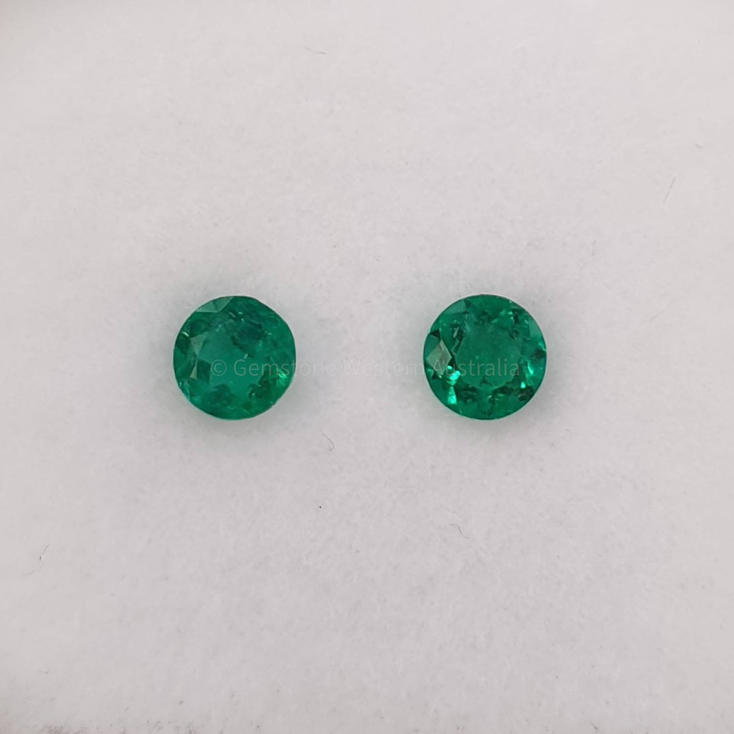0.25 ct Natural Colombian Emeralds Round Loose Gemstones Pair