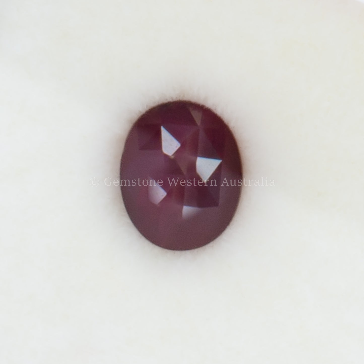1.04 CT NATURAL RUBY - OVAL CUT