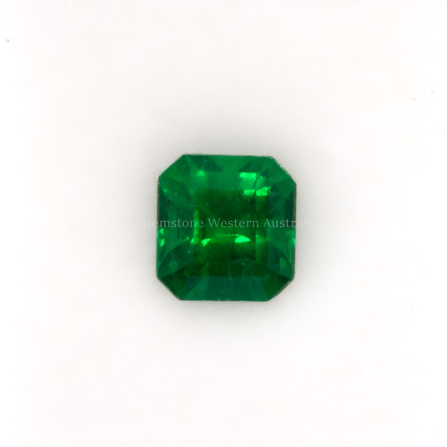 1.01 CT NATURAL COLOMBIAN EMERALD - EMERALD CUT