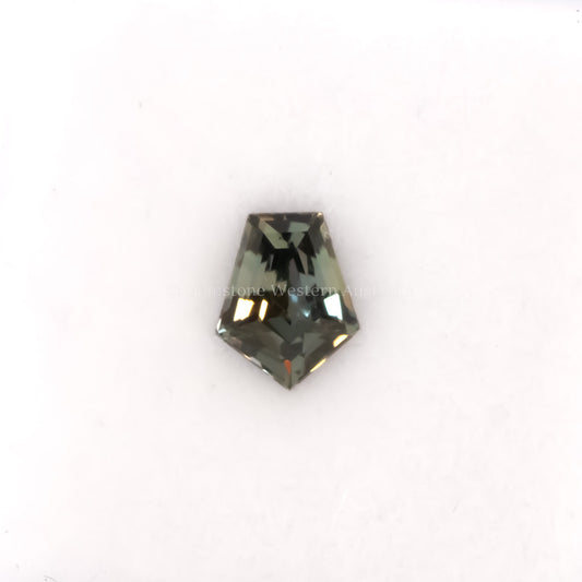 0.69 CT NATURAL UNHEATED TEAL-GREEN SAPPHIRE - SHIELD FANCY CUT