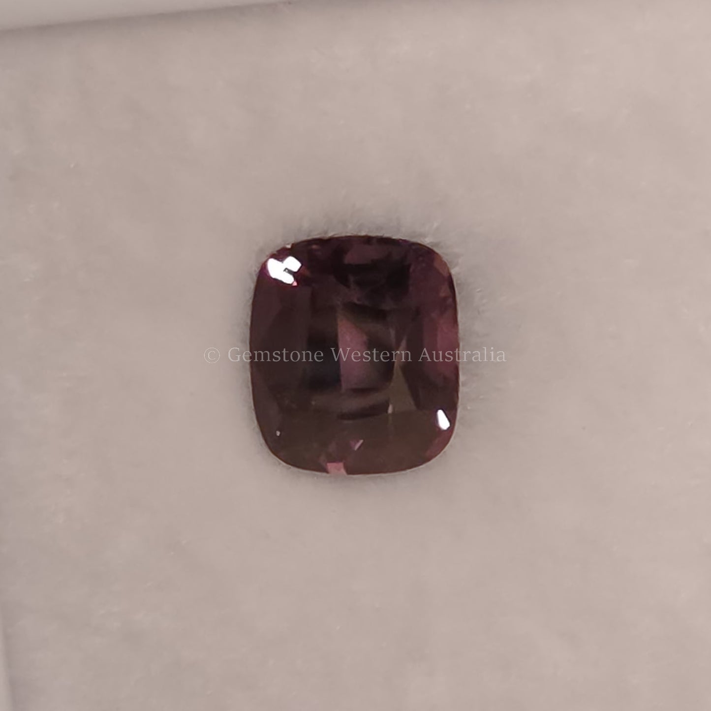 1.18 CT NATURAL ALEXANDRITE - RECTANGULAR CUSHION CUT