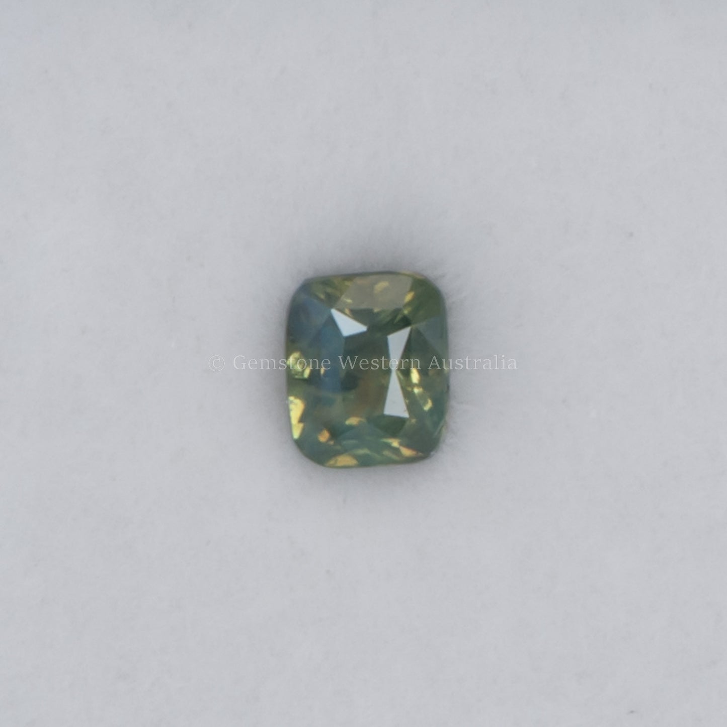 0.63 CT NATURAL ALEXANDRITE - RECTANGULAR CUSHION CUT
