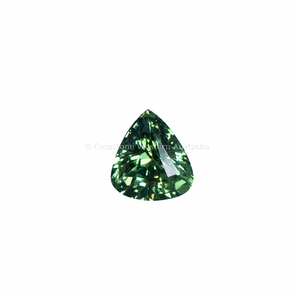 0.47 ct pear cut alexandrite photographed in daylight