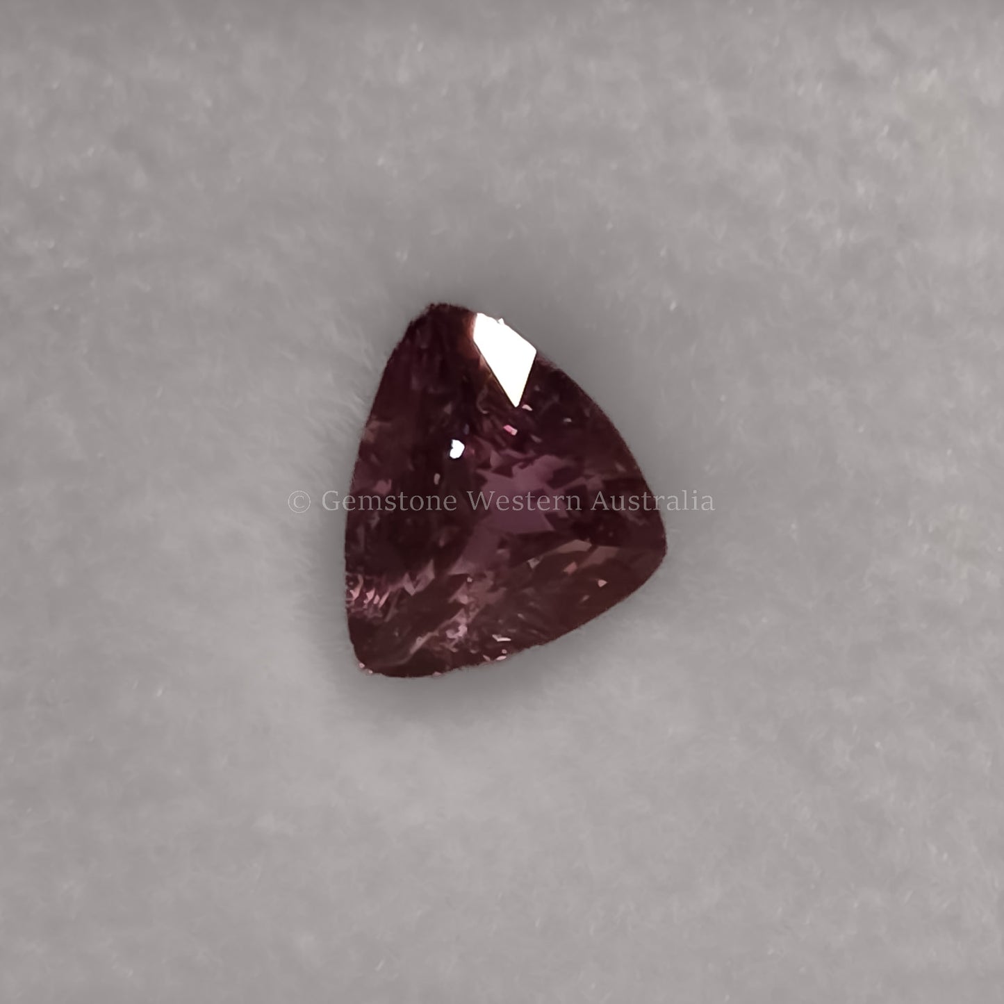 1.05 CT NATURAL ALEXANDRITE - CUSHION TRIANGULAR CUT