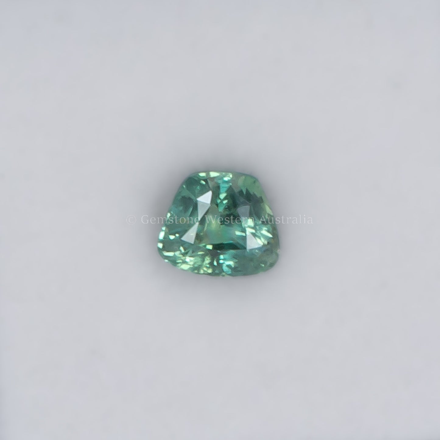 0.78 CT NATURAL ALEXANDRITE - FANCY CUT