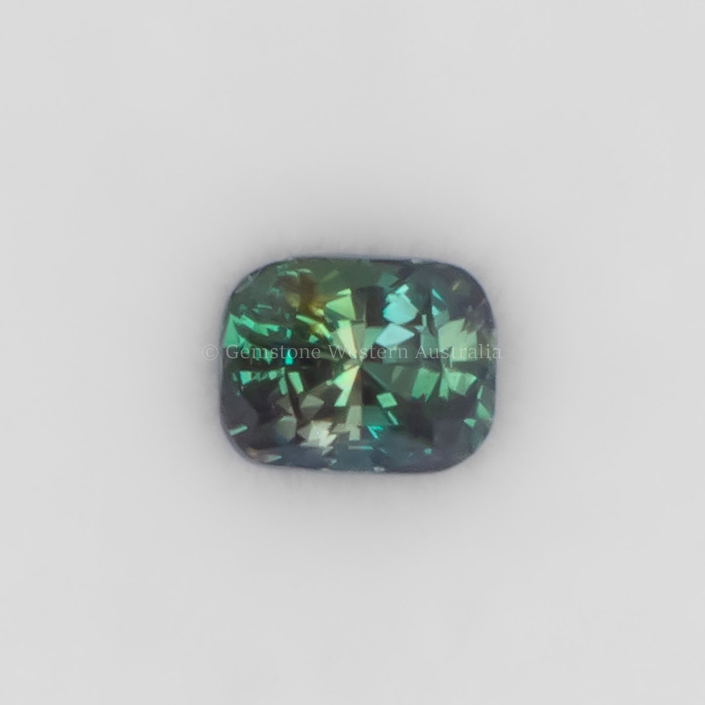 1.08 CT NATURAL ALEXANDRITE - RECTANGULAR CUSHION CUT