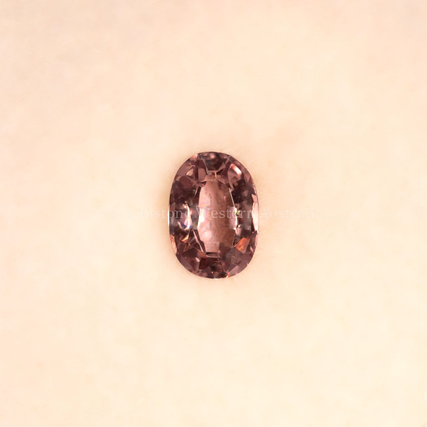 0.38 CT NATURAL ALEXANDRITE - OVAL CUT