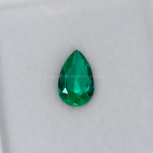 0.60 CT NATURAL COLOMBIAN EMERALD - PEAR CUT