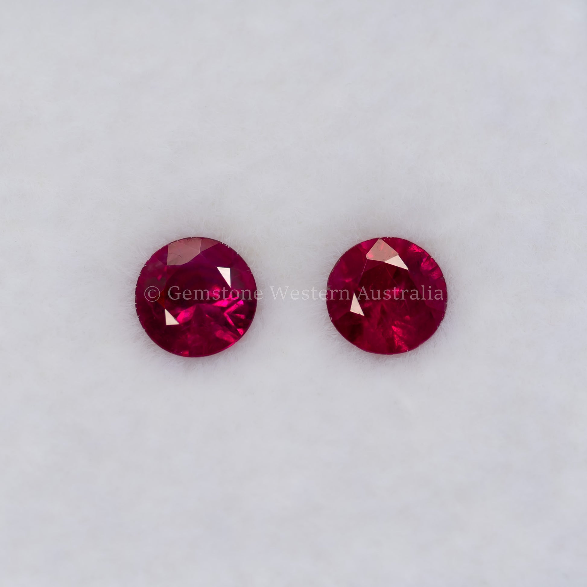 0.51 Ct Natural Ruby Pair - Round Cut