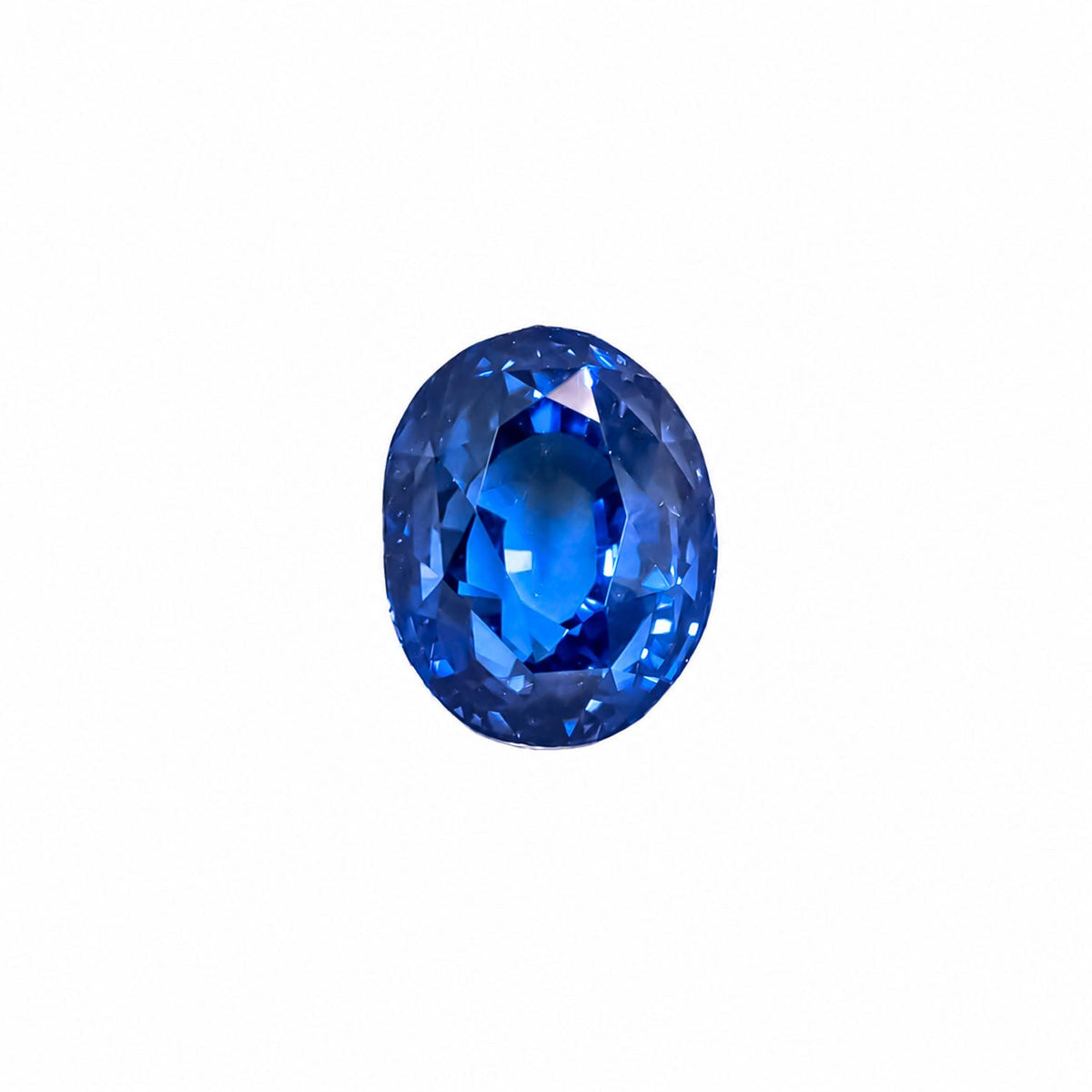 3.14 ct natural cornflower blue sapphire, oval mixed cut