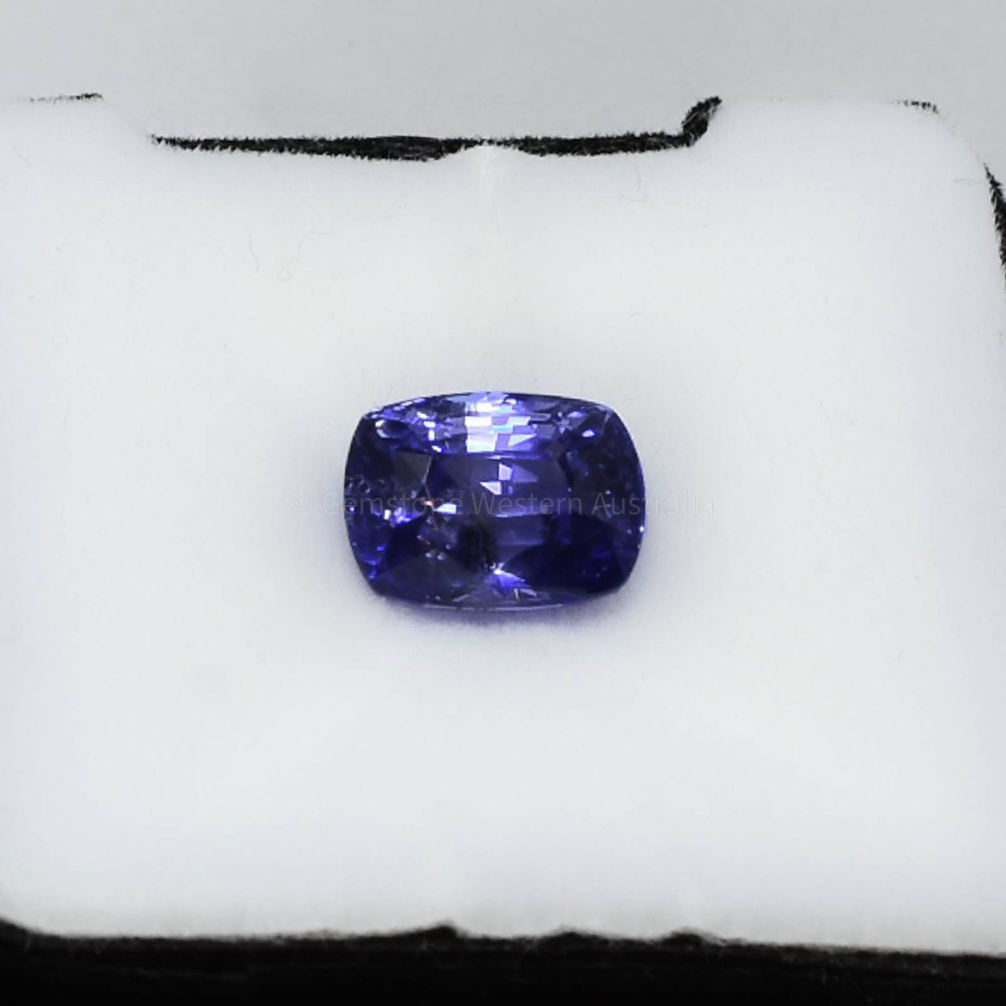 4.04 CT NATURAL CORNFLOWER BLUE SAPPHIRE CUSHION  CUT
